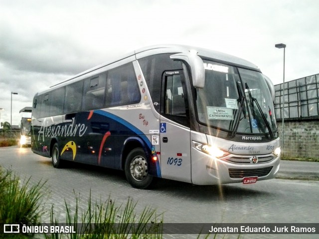 Alexandre Turismo 1093 na cidade de Itajaí, Santa Catarina, Brasil, por Jonatan Eduardo Jurk Ramos. Número da foto: #6374485.