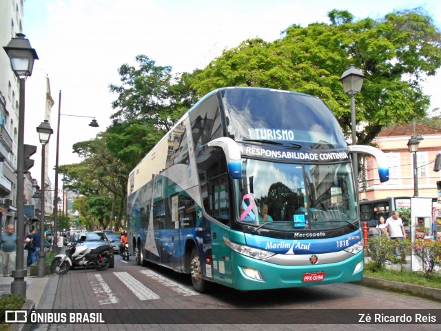Marlim Azul Turismo 1818 na cidade de Petrópolis, Rio de Janeiro, Brasil, por Zé Ricardo Reis. Número da foto: #6376145.
