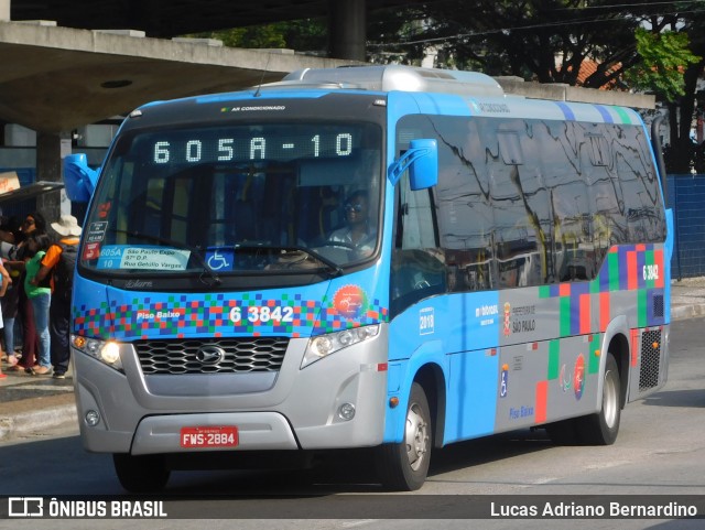 Viação Paratodos > São Jorge > Metropolitana São Paulo > Mobibrasil 6 3842 na cidade de São Paulo, São Paulo, Brasil, por Lucas Adriano Bernardino. ID da foto: 6378377.