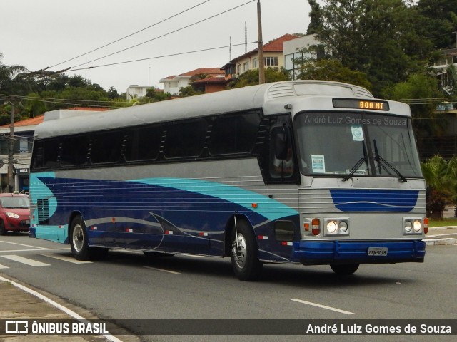Ônibus Particulares 9018 na cidade de São Paulo, São Paulo, Brasil, por André Luiz Gomes de Souza. Número da foto: #6381638.