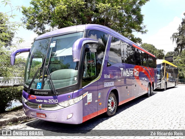 Twister Rio Transporte e Turismo 2010 na cidade de Petrópolis, Rio de Janeiro, Brasil, por Zé Ricardo Reis. Número da foto: #6384991.