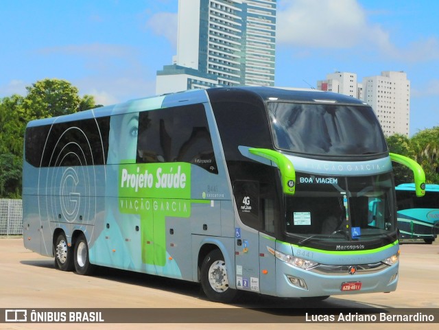 Viação Garcia 8441 na cidade de Curitiba, Paraná, Brasil, por Lucas Adriano Bernardino. Número da foto: #6386958.
