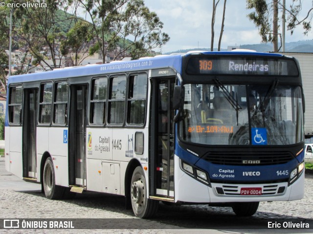 Capital do Agreste Transporte Urbano 1445 na cidade de Caruaru, Pernambuco, Brasil, por Eric Oliveira. Número da foto: #6383006.