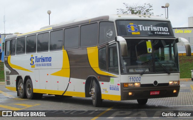 LS Turismo 11000 na cidade de Goiânia, Goiás, Brasil, por Carlos Júnior. ID da foto: 6323145.