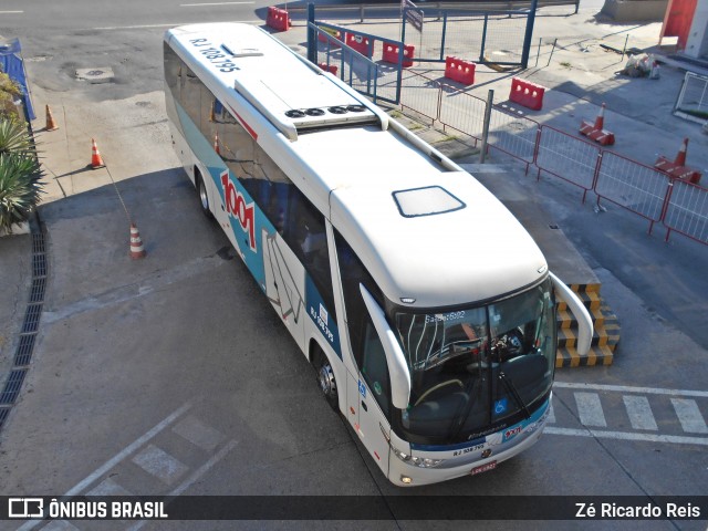 Auto Viação 1001 RJ 108.795 na cidade de Rio de Janeiro, Rio de Janeiro, Brasil, por Zé Ricardo Reis. ID da foto: 6392281.