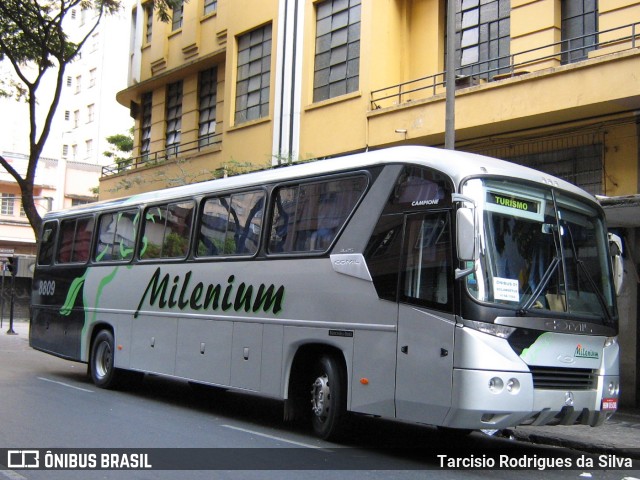 Milenium Turismo 8809 na cidade de Belo Horizonte, Minas Gerais, Brasil, por Tarcisio Rodrigues da Silva. ID da foto: 6396510.