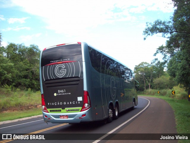 Viação Garcia 8461 na cidade de Apucarana, Paraná, Brasil, por Josino Vieira. ID da foto: 6395957.