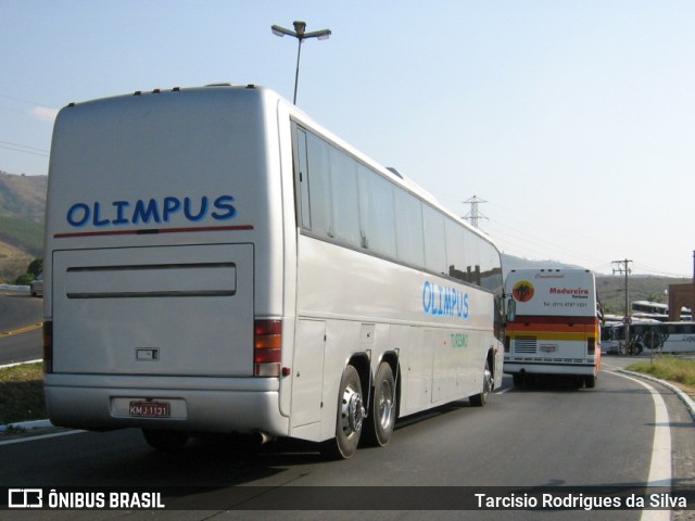 Olimpus Turismo 012 na cidade de Aparecida, São Paulo, Brasil, por Tarcisio Rodrigues da Silva. ID da foto: 6325418.