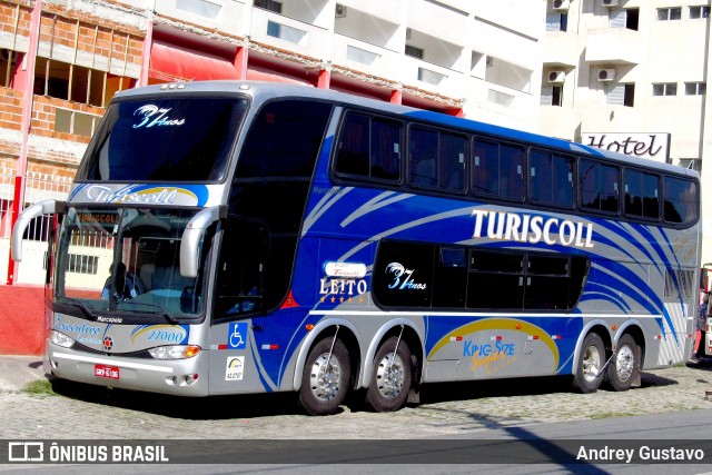 Turiscoll - Turismo Collet Ltda. 27000 na cidade de Balneário Camboriú, Santa Catarina, Brasil, por Andrey Gustavo. ID da foto: 6326181.