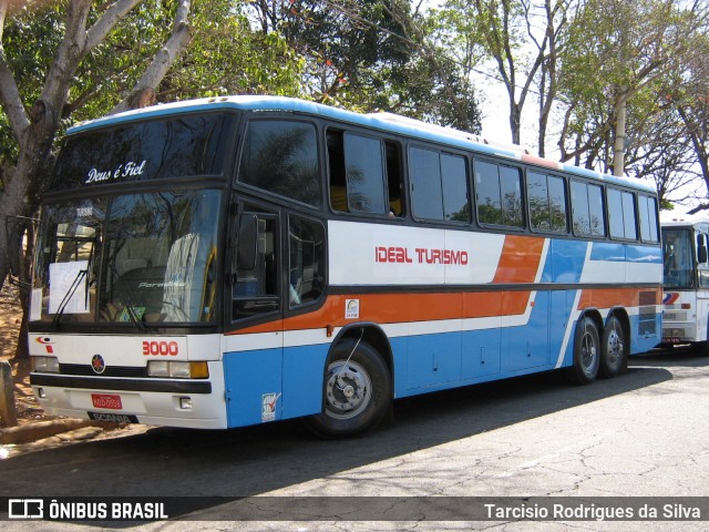 Ideal Turismo 3000 na cidade de Belo Horizonte, Minas Gerais, Brasil, por Tarcisio Rodrigues da Silva. Número da foto: #6327098.