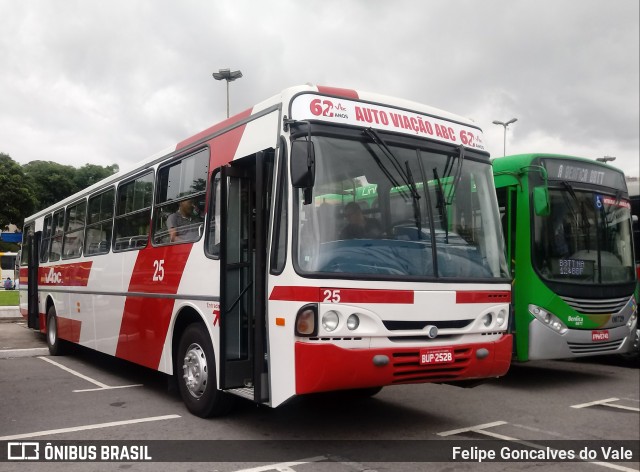 Auto Viação ABC 25 na cidade de São Paulo, São Paulo, Brasil, por Felipe Goncalves do Vale. ID da foto: 6330099.