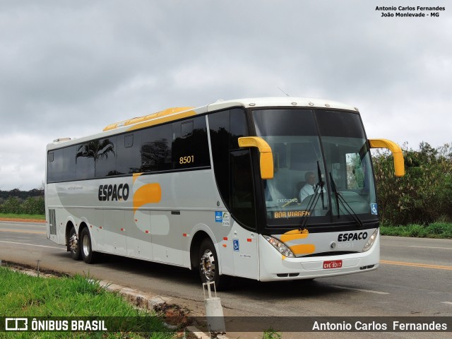 Espaço Transportes e Turismo 8501 na cidade de João Monlevade, Minas Gerais, Brasil, por Antonio Carlos Fernandes. ID da foto: 6331366.