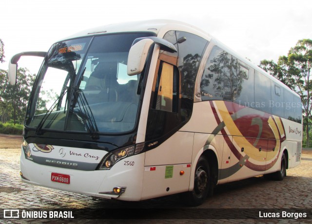 Vera Cruz Transporte e Turismo 2560 na cidade de Sacramento, Minas Gerais, Brasil, por Lucas Borges . ID da foto: 6333715.