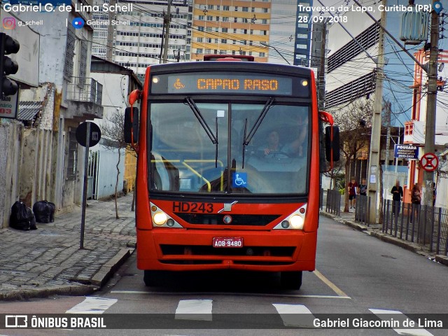 Auto Viação Redentor HD243 na cidade de Curitiba, Paraná, Brasil, por Gabriel Giacomin de Lima. Número da foto: #6335740.