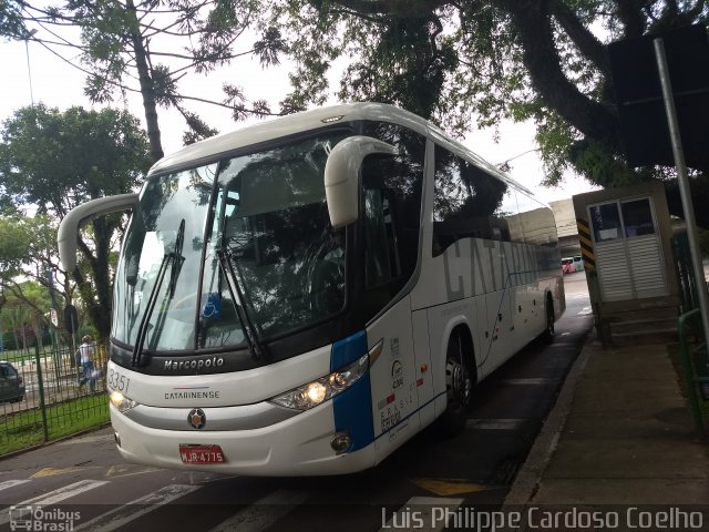 Auto Viação Catarinense 3351 na cidade de Curitiba, Paraná, Brasil, por Luis Philippe Cardoso Coelho. Número da foto: #5705856.