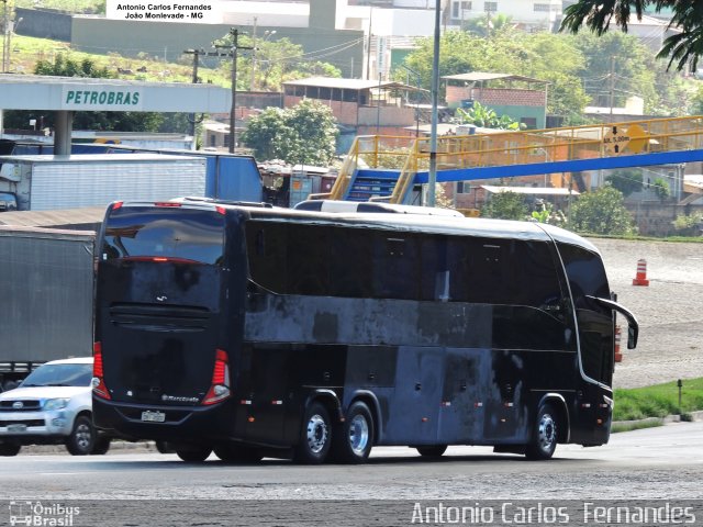 Ônibus Particulares 2000 na cidade de João Monlevade, Minas Gerais, Brasil, por Antonio Carlos Fernandes. ID da foto: 5705264.