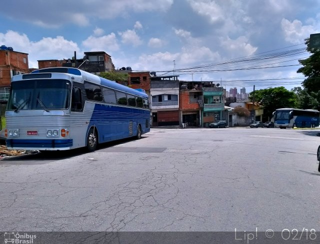 Moscou Turismo 7200 na cidade de São Paulo, São Paulo, Brasil, por Felipe Vitor Paixão Vieira. Número da foto: #5727873.