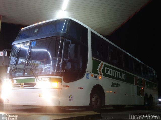 Empresa Gontijo de Transportes 11225 na cidade de João Monlevade, Minas Gerais, Brasil, por Lucas Vieira. ID da foto: 5728492.