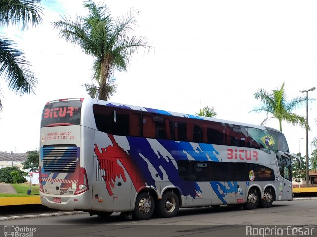 Bitur Transporte Coletivo e Turismo 1300 na cidade de Londrina, Paraná, Brasil, por Rogério César. ID da foto: 5730033.