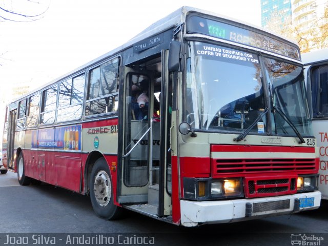 COETC - Cooperativa de Obreros y Empleados del Transporte Coletivo 215 na cidade de Montevideo, Montevideo, Uruguai, por João Silva. ID da foto: 5733144.