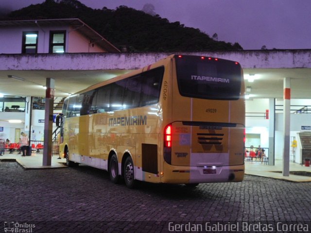 Viação Itapemirim 49039 na cidade de Ouro Preto, Minas Gerais, Brasil, por Gerdan Gabriel Bretas Corrêa. ID da foto: 5733242.