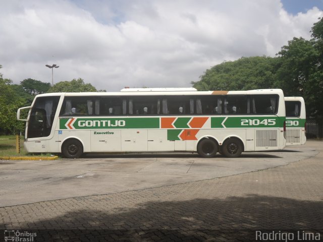 Empresa Gontijo de Transportes 21045 na cidade de São Paulo, São Paulo, Brasil, por Rodrigo Lima. ID da foto: 5737574.