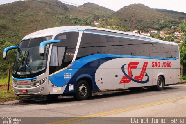 São João Turismo 11000 na cidade de Ouro Preto, Minas Gerais, Brasil, por Daniel Junior Sena. Número da foto: #5738381.