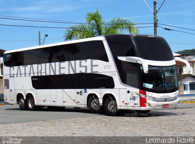 Auto Viação Catarinense 3731 na cidade de Balneário Camboriú, Santa Catarina, Brasil, por Leonardo Fidelli. Número da foto: #5739945.