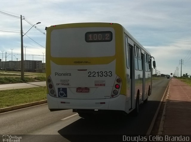 Viação Pioneira 221333 na cidade de Paranoá, Distrito Federal, Brasil, por Douglas Célio Brandao. Número da foto: #5737660.