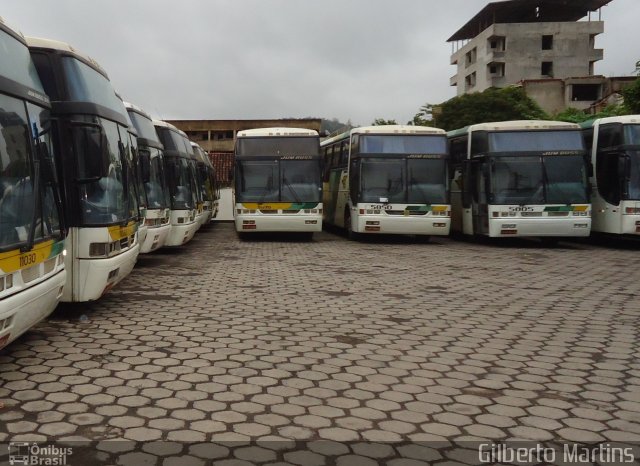Empresa Gontijo de Transportes 5875 na cidade de João Monlevade, Minas Gerais, Brasil, por Gilberto Martins. Número da foto: #5742141.