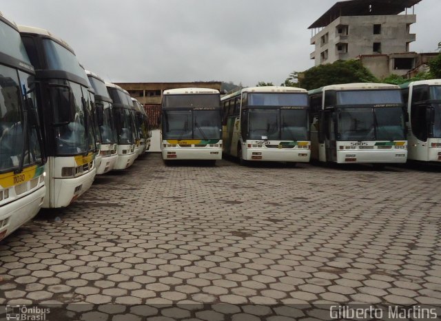 Empresa Gontijo de Transportes 5875 na cidade de João Monlevade, Minas Gerais, Brasil, por Gilberto Martins. ID da foto: 5742141.