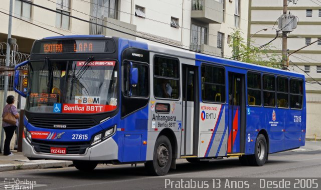 BBTT - Benfica Barueri Transporte e Turismo 27.615 na cidade de São Paulo, São Paulo, Brasil, por Cristiano Soares da Silva. ID da foto: 5741444.