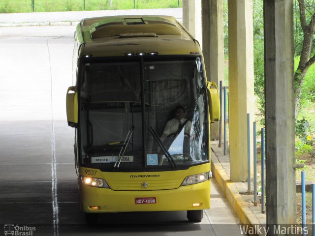 Viação Itapemirim 9537 na cidade de Recife, Pernambuco, Brasil, por Walky Martins Nascimento. ID da foto: 5741429.