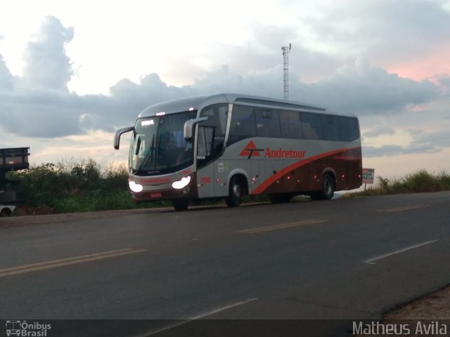 André Turismo 700 na cidade de Alpinópolis, Minas Gerais, Brasil, por Matheus Avila. Número da foto: #5747591.