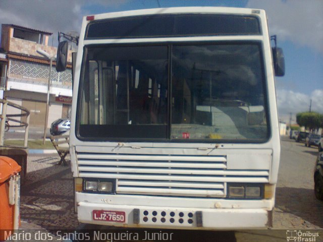 Ônibus Particulares 650 na cidade de Nova Soure, Bahia, Brasil, por Mario dos Santos Nogueira Junior. ID da foto: 5750479.