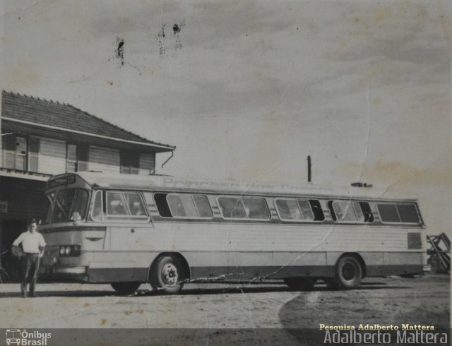 Expresso Princesa dos Campos  na cidade de Guaraniaçu, Paraná, Brasil, por Adalberto Mattera. Número da foto: #5759602.