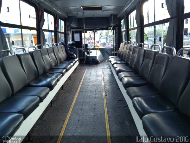 Coletivo Transportes CARTãO LEVA ITINERANTE na cidade de Caruaru, Pernambuco, Brasil, por Italo Gustavo. Número da foto: #5758596.