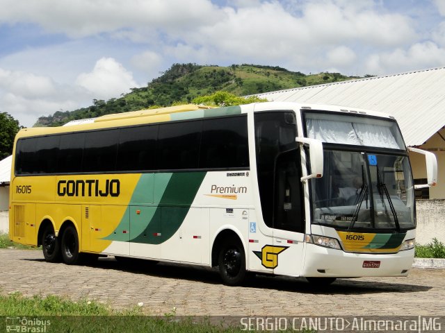 Empresa Gontijo de Transportes 16015 na cidade de Almenara, Minas Gerais, Brasil, por Sérgio Augusto Braga Canuto. ID da foto: 5759826.