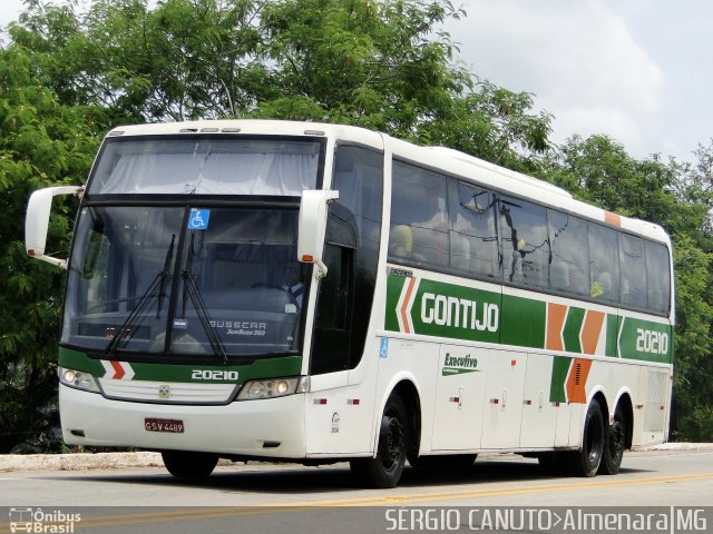 Empresa Gontijo de Transportes 20210 na cidade de Almenara, Minas Gerais, Brasil, por Sérgio Augusto Braga Canuto. ID da foto: 5760623.