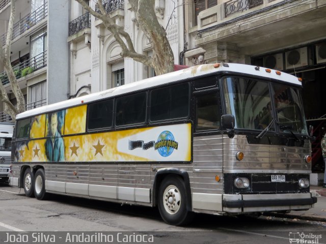 Motorhomes 9984 na cidade de Montevideo, Montevideo, Uruguai, por João Silva. ID da foto: 5761895.