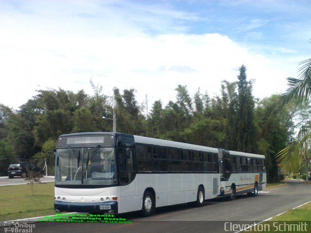 Ana Transportes 1903 na cidade de Santa Maria, Rio Grande do Sul, Brasil, por Cleverton Schmitt. Número da foto: #5761894.
