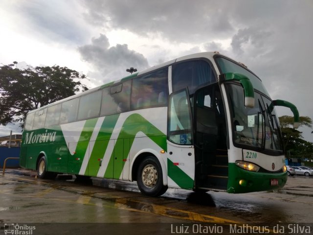 Empresa de Transportes e Turismo Moreira 2210 na cidade de Goiânia, Goiás, Brasil, por Luiz Otavio Matheus da Silva. ID da foto: 5764379.