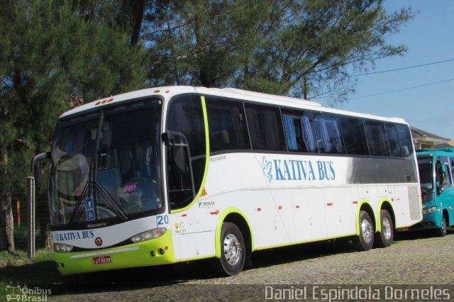 Kativa Bus 8239 na cidade de Tramandaí, Rio Grande do Sul, Brasil, por Daniel Espindola Dorneles. Número da foto: #5764347.