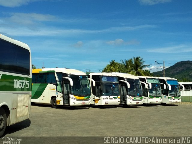 Empresa Gontijo de Transportes Frota na cidade de Almenara, Minas Gerais, Brasil, por Sérgio Augusto Braga Canuto. ID da foto: 5763380.