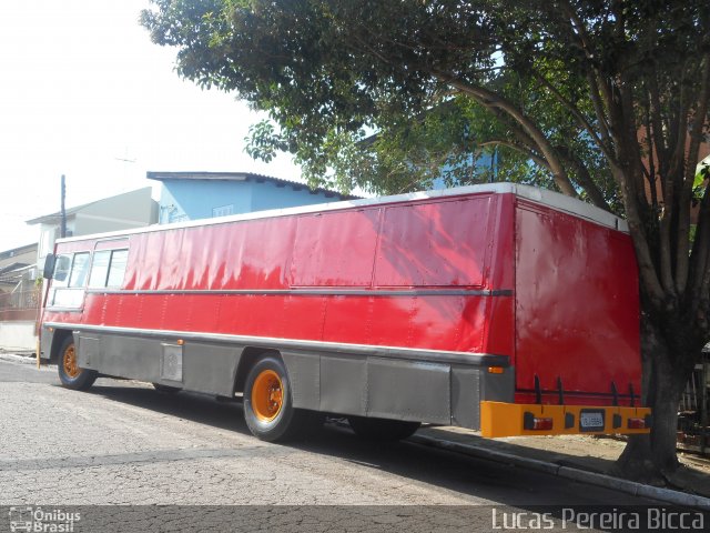 Motorhomes 5854 na cidade de Canoas, Rio Grande do Sul, Brasil, por Lucas Pereira Bicca. Número da foto: #5767114.