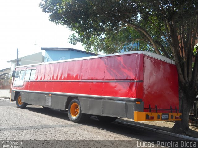 Motorhomes 5854 na cidade de Canoas, Rio Grande do Sul, Brasil, por Lucas Pereira Bicca. ID da foto: 5767114.