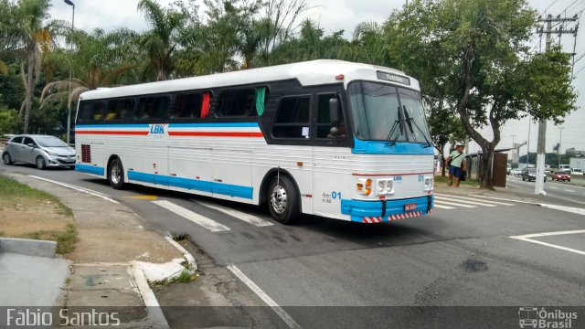 LBK Turismo 01 na cidade de São Paulo, São Paulo, Brasil, por Fábio Santos. Número da foto: #5770455.