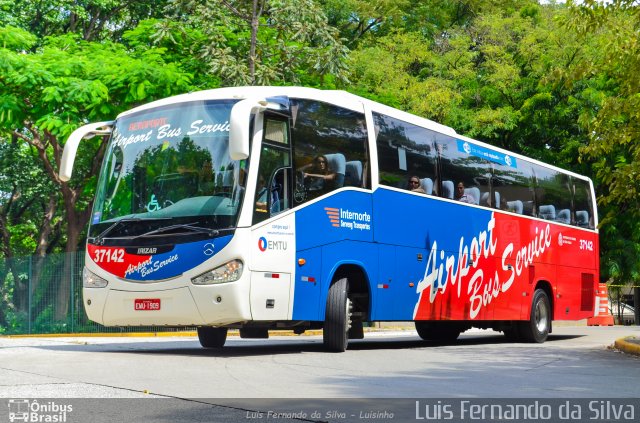 Airport Bus Service 37142 na cidade de São Paulo, São Paulo, Brasil, por Luis Fernando da Silva. ID da foto: 5771632.