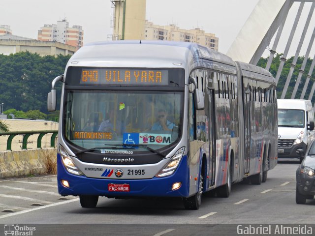 Viação Osasco 21.995 na cidade de Osasco, São Paulo, Brasil, por Gabriel Almeida. ID da foto: 5771653.