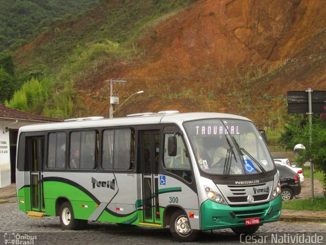 Turin Transportes 300 na cidade de Ouro Preto, Minas Gerais, Brasil, por César Natividade. ID da foto: 5774688.